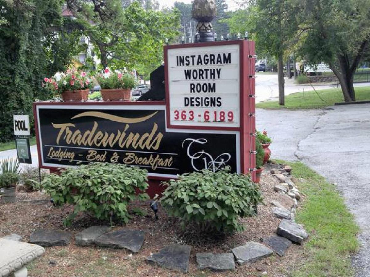 Tradewinds Lodging Eureka Springs Exteriör bild